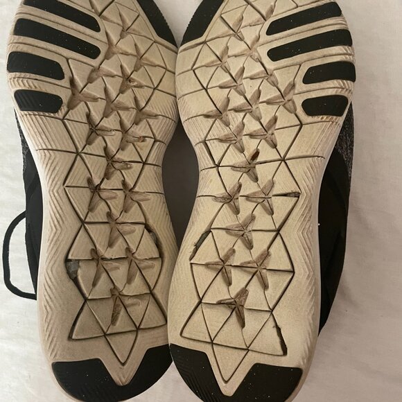 Nike Flex TR 9 Women’s Training Shoes – Gunsmoke/Gold – Size 8.5 - Picture 4 of 6